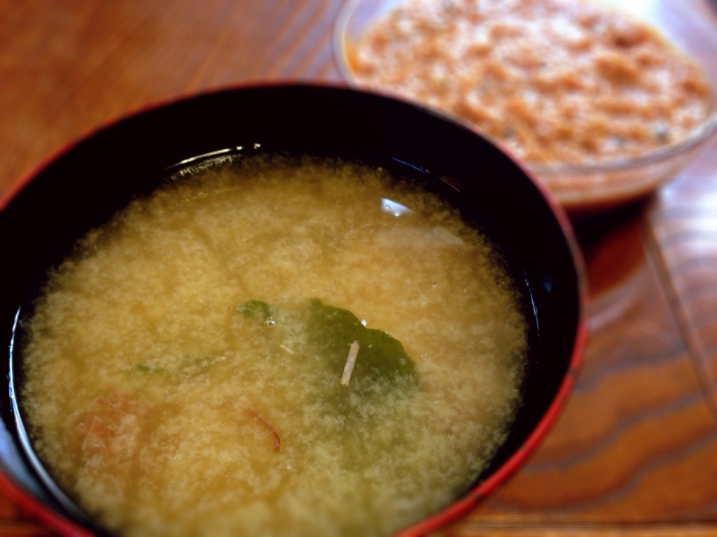 なめ茸とワカメの いつでも味噌汁 クック井上 のカンタンレシピ 飲食の求人 転職 就職なら ジョブ レストラン