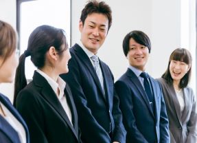 未経験歓迎！募集人数10名以上の求人☆ 一緒にスタートする仲間がいるから安心♪					