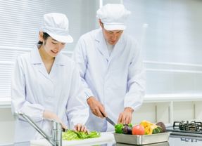 ★資格を活かして働ける求人★【調理師・栄養士】